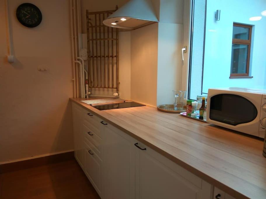 Big Cosy Retro Apt, Free Parking, 15Min Oldtown & Kazimierz - By Homelike Краков Экстерьер фото
